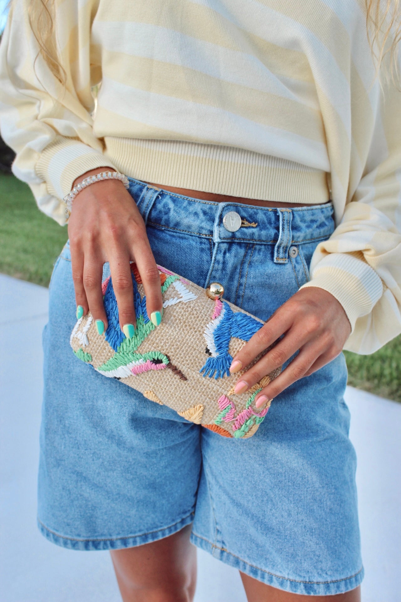 Tropical Clutch